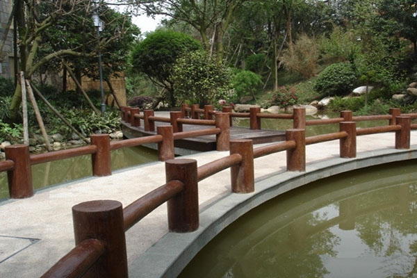 仿木欄（lán）杆