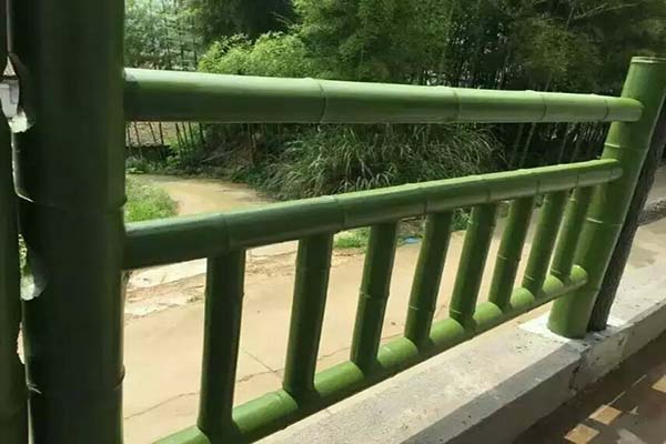 仿竹（zhú）欄杆