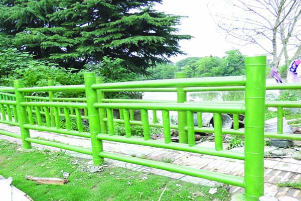 仿竹（zhú）欄杆