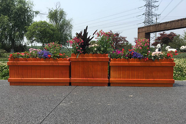 仿木花箱（xiāng）