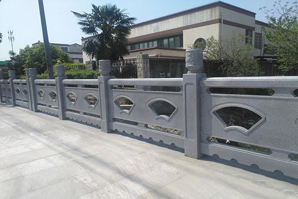 仿石欄（lán）杆