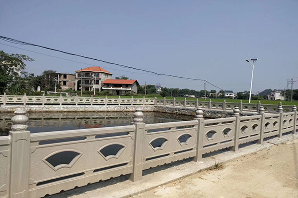 仿（fǎng）石欄杆